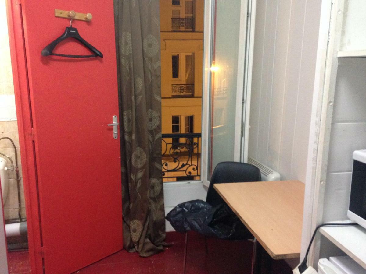Hotel Cyrano Voltaire Paris Extérieur photo