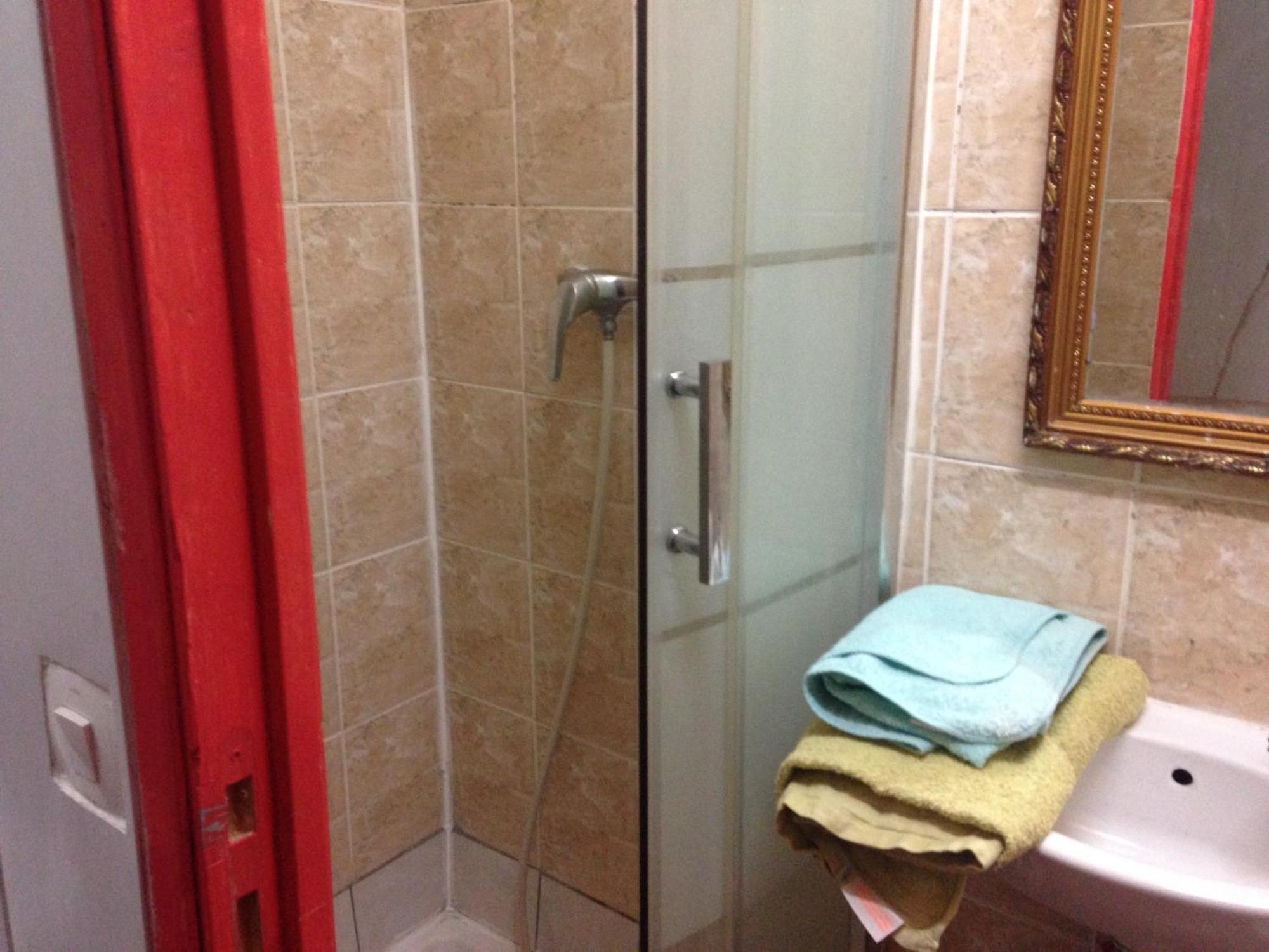 Hotel Cyrano Voltaire Paris Extérieur photo